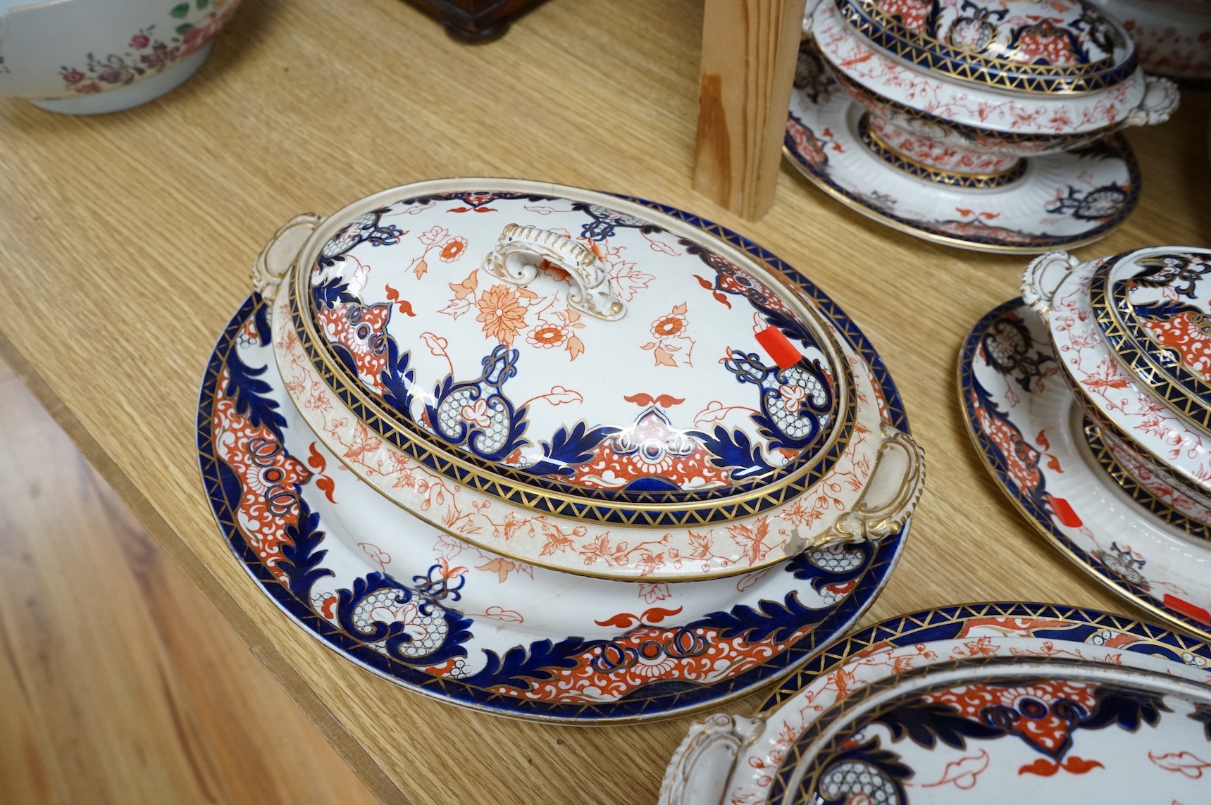A large Victorian Royal Crown Derby pottery dinner service